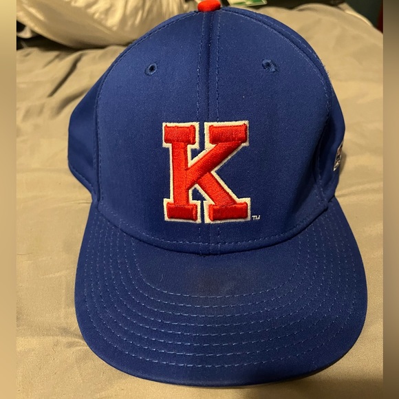Kansas Jayhawks On-Field Baseball Hat - Picture 1 of 4